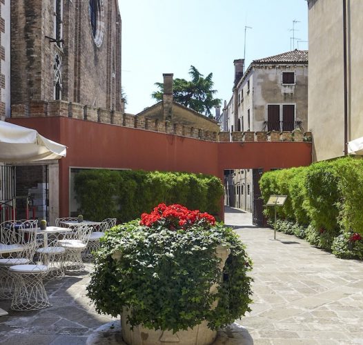 Antinoo’s Lounge & Restaurant (VE) — Veneto Secrets