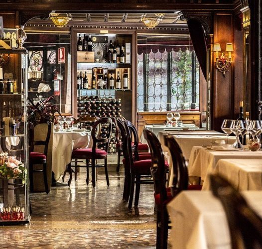 Chic Bar Taverna La Fenice (VE) — Veneto Secrets