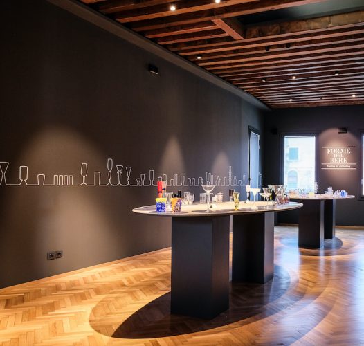 La mostra Forme del Bere a Murano — Veneto Secrets